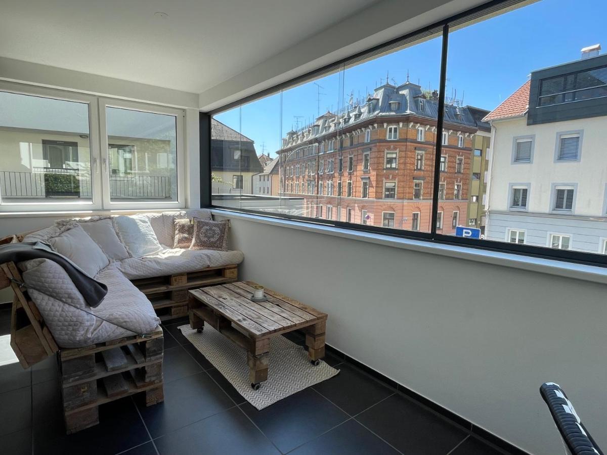 Moderne Stadtwohnung Inkl. Tiefgaragenplatz Bregenz Bagian luar foto